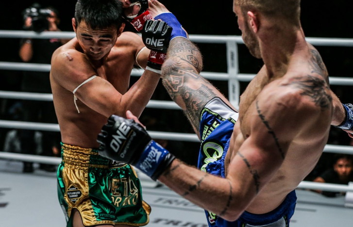 Which is better kickboxing or muay thai